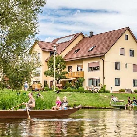 Bartlhof-Ferienwohnungen-Zimmer Бургленгенфельд Екстер'єр фото