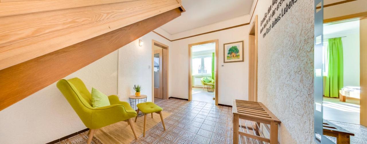 Bartlhof-Ferienwohnungen-Zimmer Бургленгенфельд Екстер'єр фото