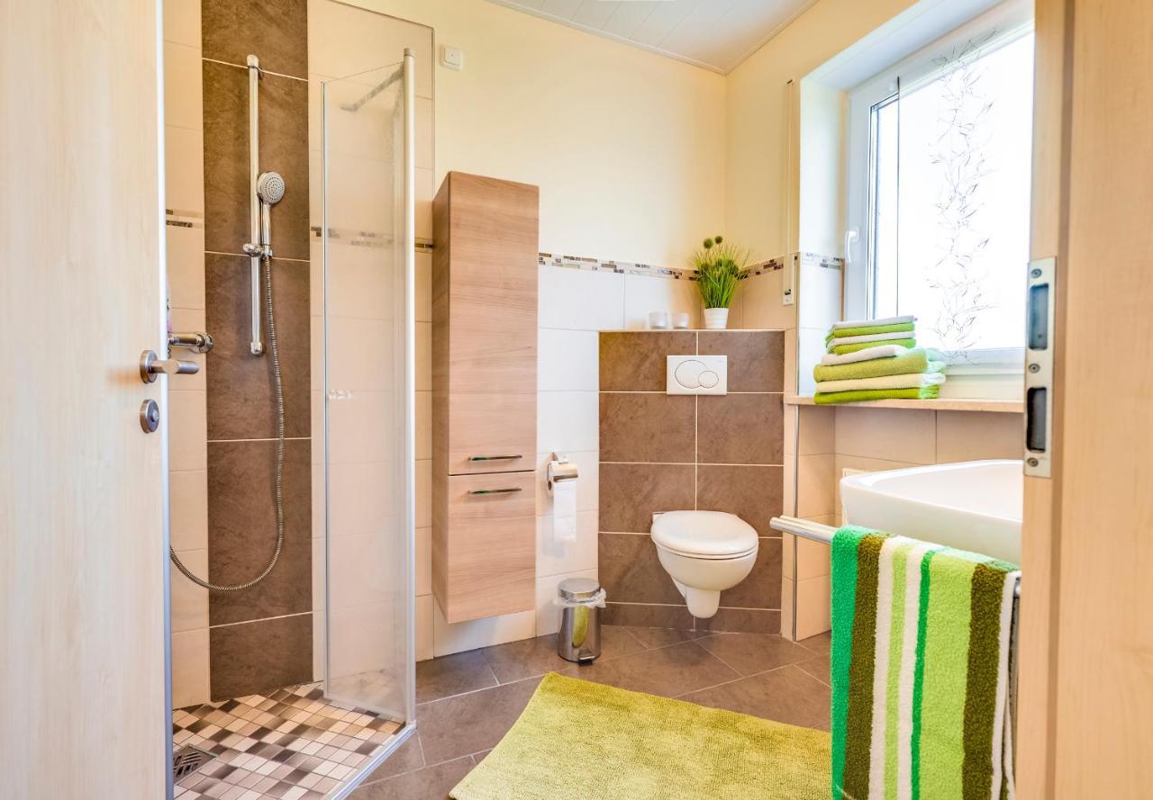 Bartlhof-Ferienwohnungen-Zimmer Бургленгенфельд Екстер'єр фото