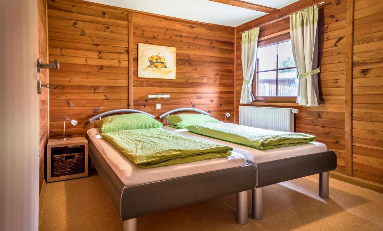 Bartlhof-Ferienwohnungen-Zimmer Бургленгенфельд Екстер'єр фото