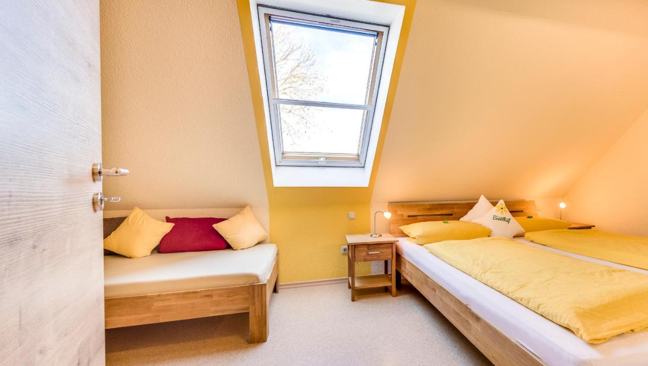 Bartlhof-Ferienwohnungen-Zimmer Бургленгенфельд Екстер'єр фото